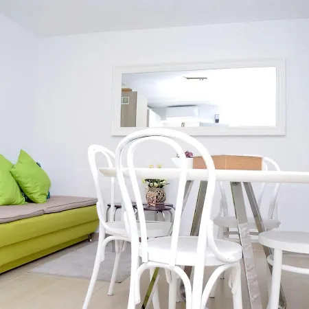 Kuca Na Plazi Apartman